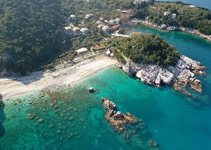 The Yacht House