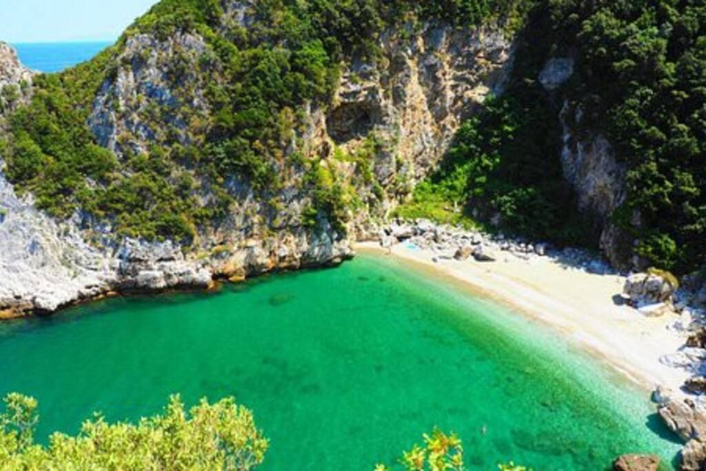 The Yacht House * Agios Ioannis (Thessaly)